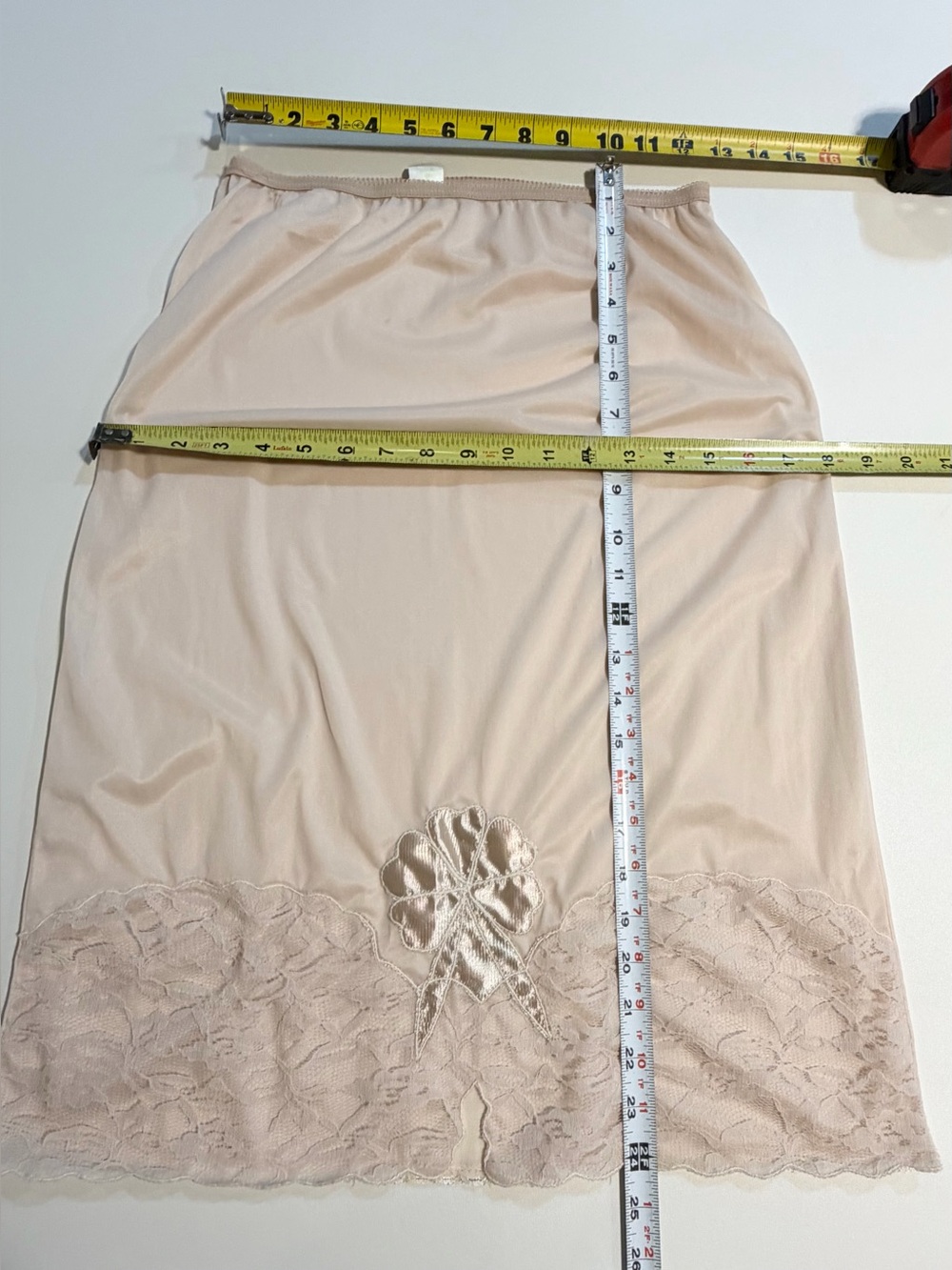 VINTAGE lace floral nylon lingerie skirt dress slip beige elastic waist midi 80s - Picture 9 of 10